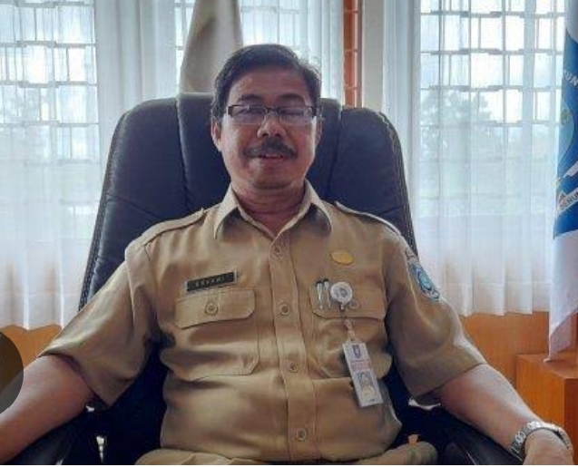 Kadis Pendidikan Dr, Ervawi M.Pd.M.M.Di Konfirmasi Dana BOS KIP dan PIP Di Peruntukan Untuk Apa Dari Tahun 2020- 2025 Silahkan Ke Cabdin Pak. 