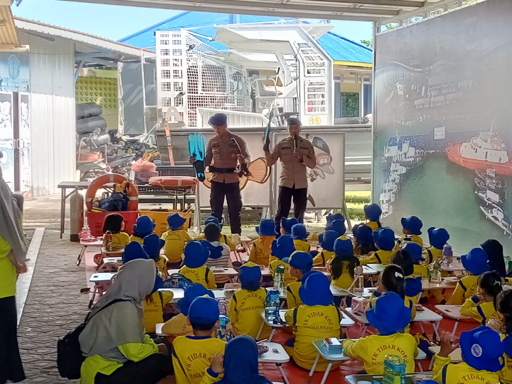 TK TIDAR KOE Pangkalpinang Tergabung Program Sahabat Polisi Kecil Melakukan Kunjungan Edukatif Ke Direktorat Kepolisian Perairan dan Udara Dit Polairud