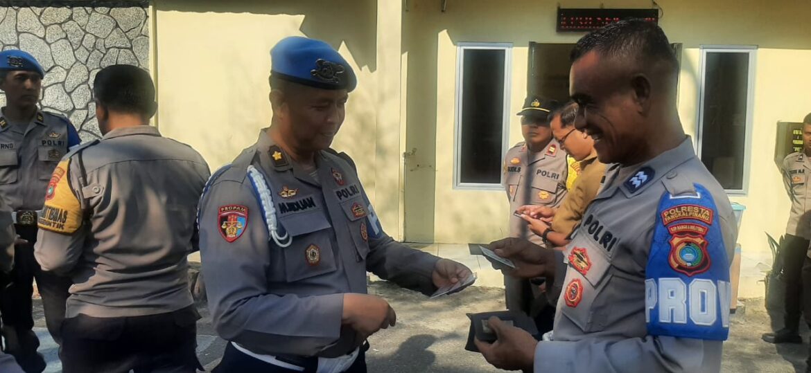Polda Kep. Babel Gelar Gaktibplin di Mapolsek Pangkalan Baru, Dipimpin Kasubbid Provost Bid Propam Polda Kep. Babel Kompol M. Riduan