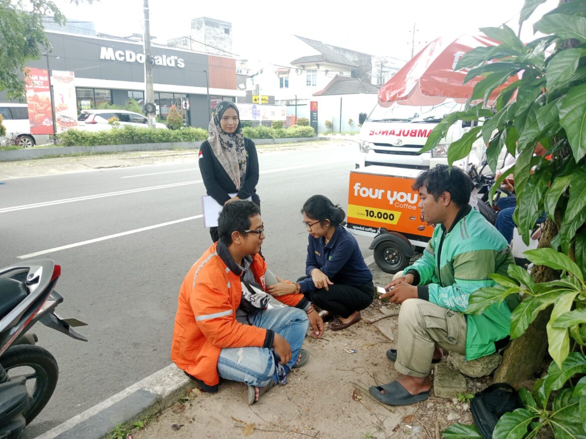 *Sambut HUT Bhayangkara Ke 79, Bid Dokkes Polda Babel Gelar Pemeriksaan Kesehatan Gratis Bagi Para Driver Ojol*