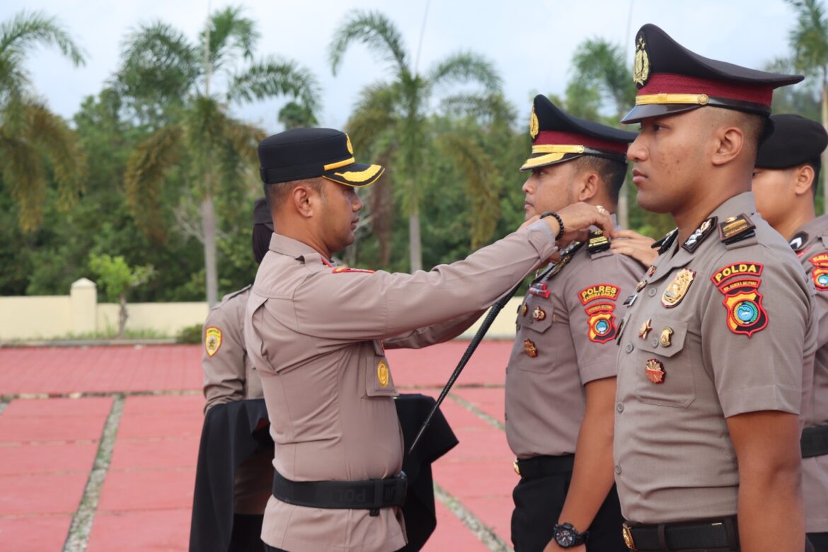 Kapolres Bangka Barat: Kenaikan Pangkat Bentuk Apresiasi dan Motivasi untuk Personel yang Berdedikasi