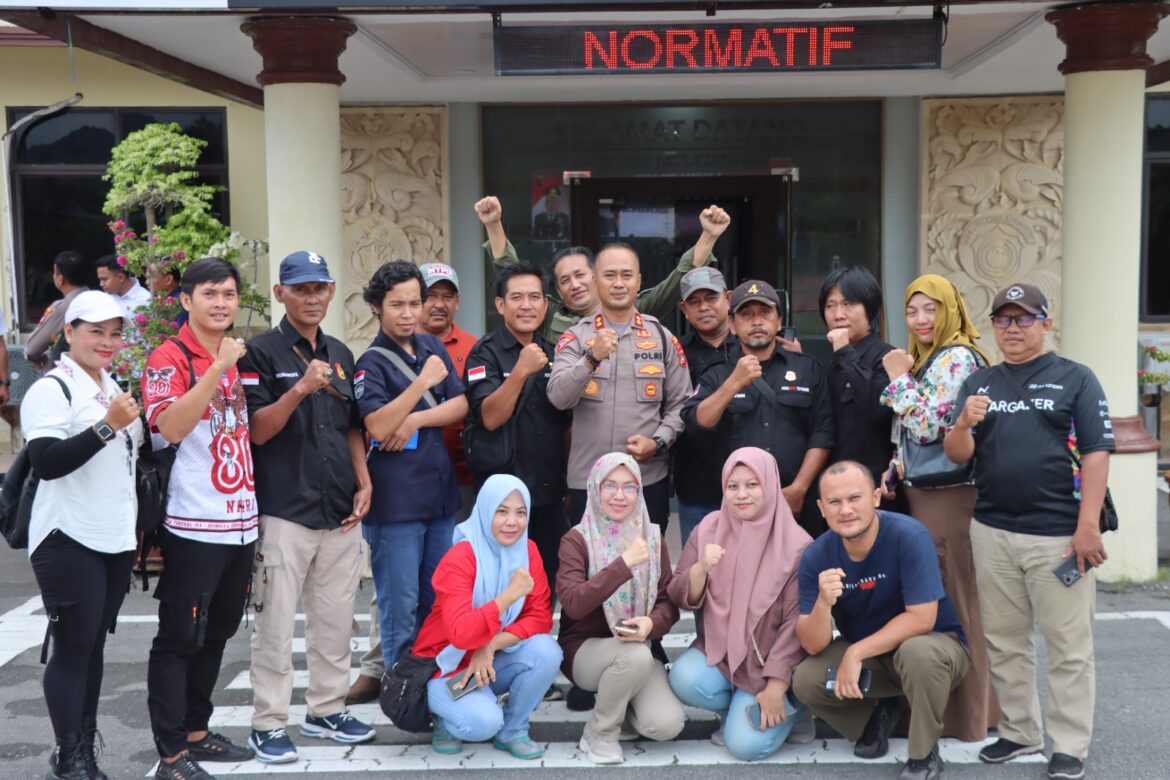 Kepemimpinan Humanis AKBP Pradana Pererat Hubungan Polres Bangka Barat dengan Media di Mentok