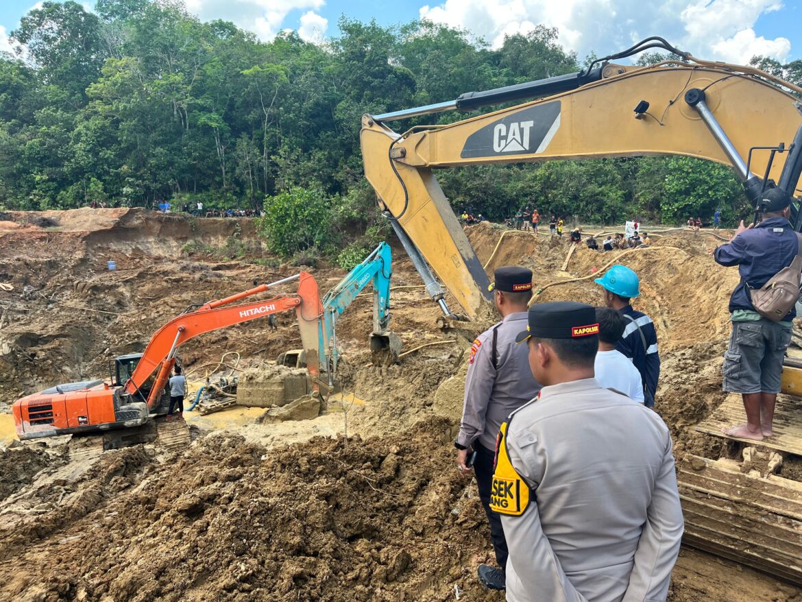 Kapolres Bangka Barat Pencarian Dihentikan Sementara Karena Cuaca, Jenazah Korban Dimakamkan Malam Ini